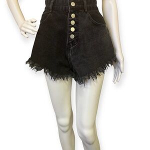 Distressed High Wasted Shorts